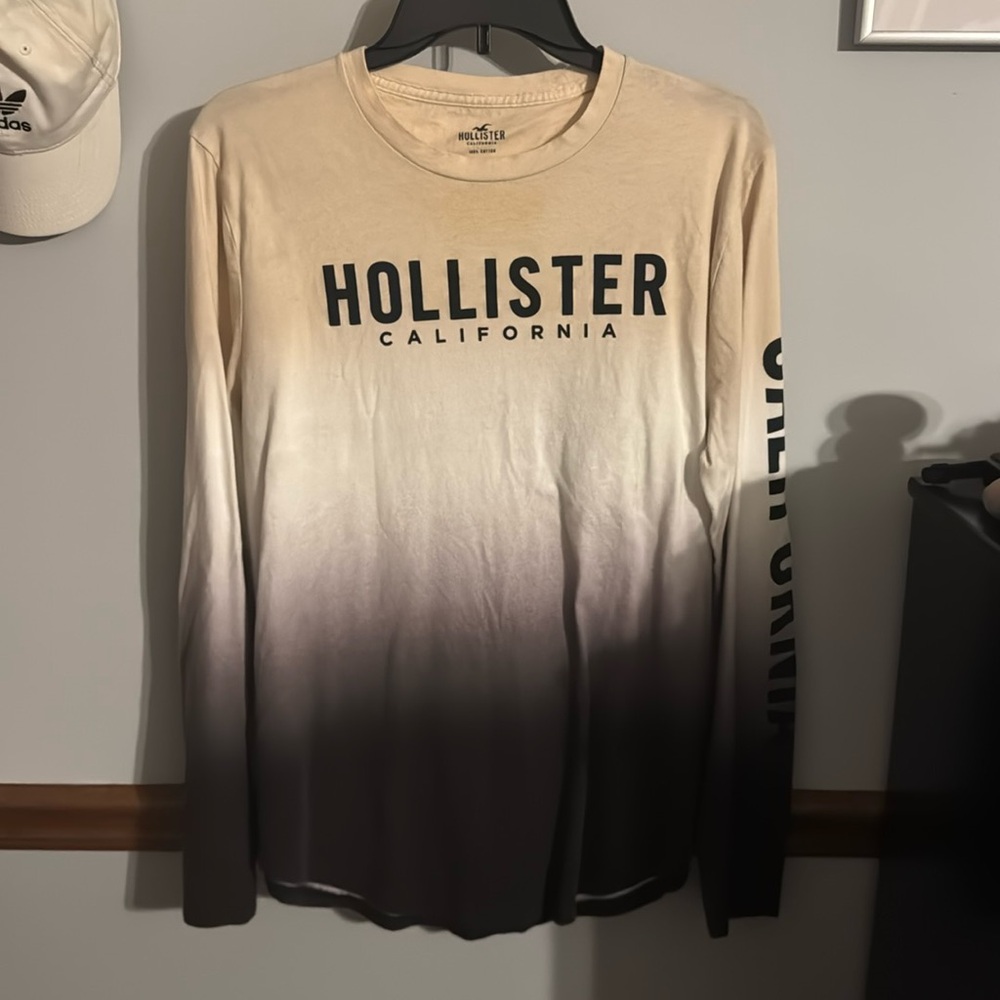 Men's Hollister long sleeve shirt